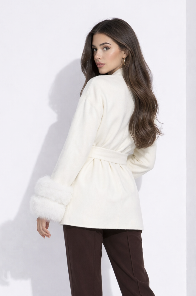 The Victoria Moss in Cream