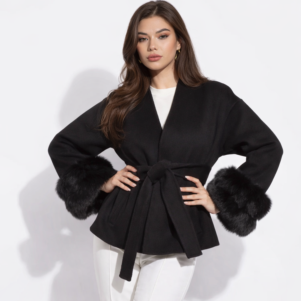 The Victoria Moss in Black